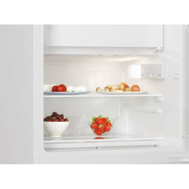 Frigorífico de Encastre Candy 95L, 83 Cm, 1 Porta, CRU164NE/N ref E-8424
