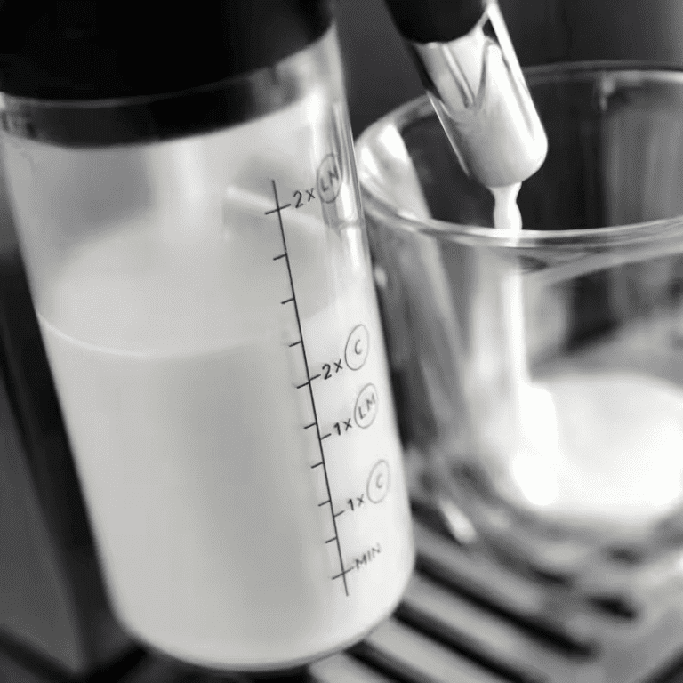 Máquina de Café Automática DeLonghi Magnifica Evo ref E-8751