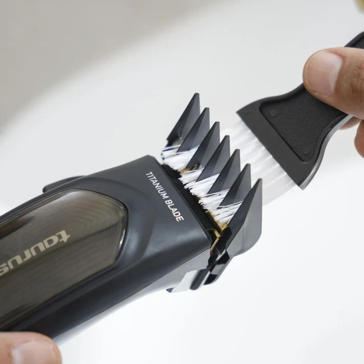 TAURUS HAIR CLIPPER MYTHS AVANT 6W | ref E-4860